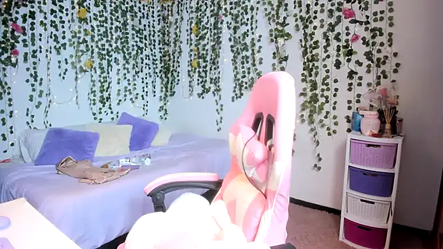 Snapshot of violeta_milleer chatting on September 10, 2025, 3:55 pm violeta milleer online show from September 10, 2025, 3:55 pm