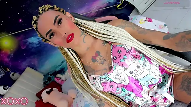 Snapshot of Nella_Dolls chatting on July 28, 2026, 11:17 am Nella Dolls online show from July 28, 2026, 11:17 am