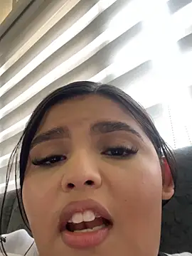 Snapshot of Lia_sexx chatting on November 19, 2025, 7:03 pm Lia sexx online show from November 19, 2025, 7:03 pm