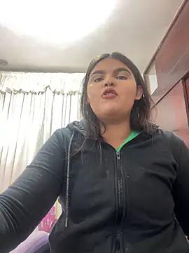 Snapshot of Lia_sexx chatting on November 12, 2025, 7:18 pm Lia sexx online show from November 12, 2025, 7:18 pm