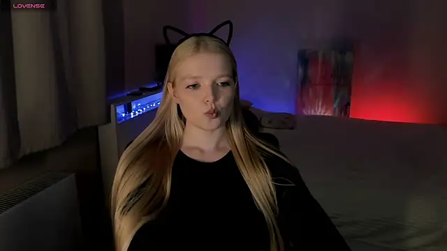 Ssweet annie online show from April 15, 2026, 6:01 pm