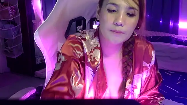 yourbabe Brielle online show from October 22, 2025, 2:05 pm