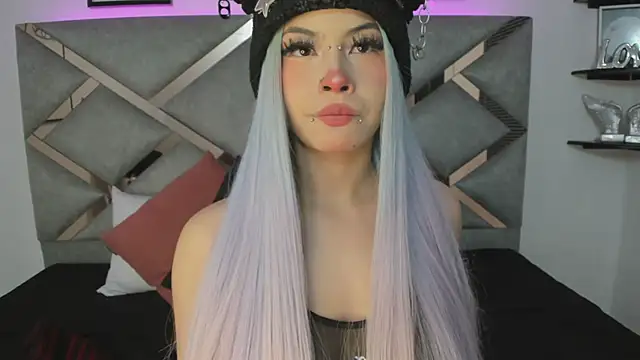 Snapshot of Keidy_rose chatting on February 19, 2025, 7:37 pm Keidy rose online show from February 19, 2025, 7:37 pm