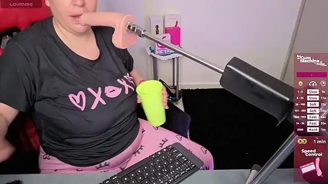 valery adams1 online show from March 19, 2026, 3:50 am