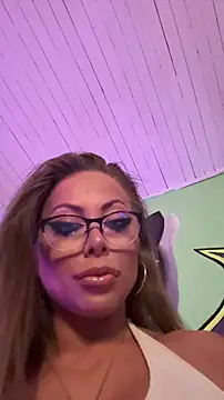 Snapshot of TamaraSavage chatting on February 17, 2026, 10:23 am TamaraSavage online show from February 17, 2026, 10:23 am