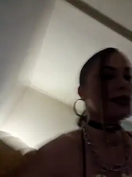 TamaraSavage online show from January 28, 2025, 9:51 am