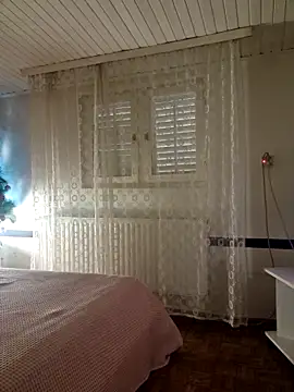 TamaraSavage online show from January 10, 2025, 9:23 am