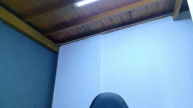 Britney taylor  online show from February 20, 2026, 7:05 pm