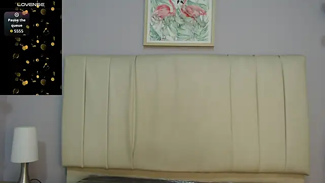 amy le01 online show from October 23, 2025, 1:32 pm