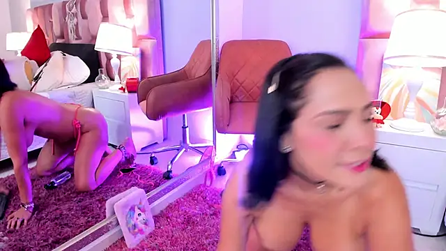 Snapshot of Anaa_Bellaa chatting on September 26, 2025, 12:34 pm Anaa Bellaa online show from September 26, 2025, 12:34 pm