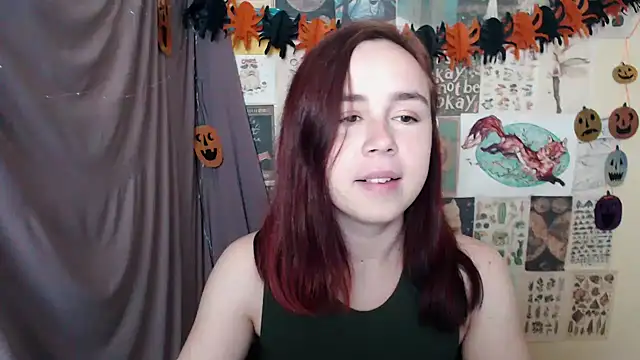 Snapshot of VeryVeryVeryShy_ chatting on October 13, 2025, 5:31 am VeryVeryVeryShy online show from October 13, 2025, 5:31 am