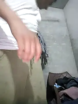 Hot2612 online show from October 21, 2025, 3:00 pm