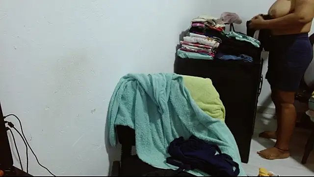 katia mature online show from March 20, 2026, 12:06 pm