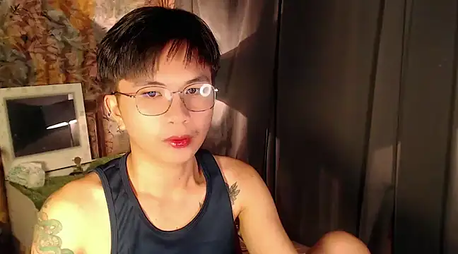 Sexy Handsome Drex online show from February 9, 2025, 9:26 am