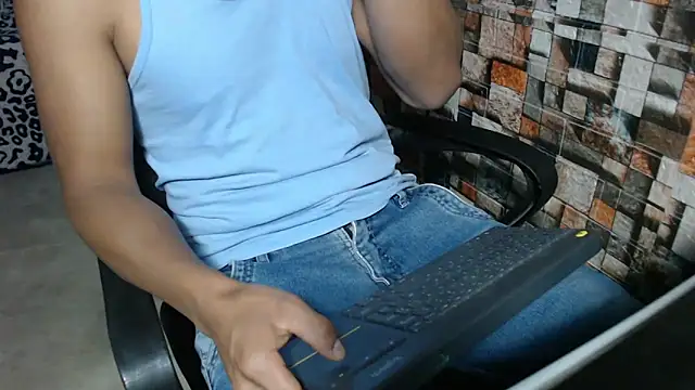 sexatlexx online show from October 18, 2025, 1:40 am