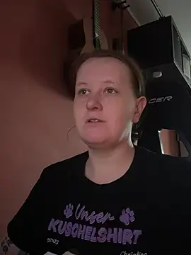 Snapshot of wetgerman_2 chatting on March 17, 2025, 1:08 pm wetgerman 2 online show from March 17, 2025, 1:08 pm