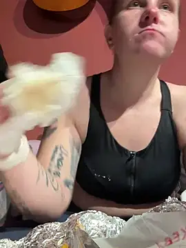 Snapshot of wetgerman_2 chatting on March 13, 2025, 5:39 pm wetgerman 2 online show from March 13, 2025, 5:39 pm