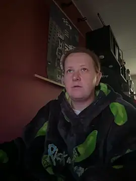 Snapshot of wetgerman_2 chatting on October 11, 2025, 1:34 pm wetgerman 2 online show from October 11, 2025, 1:34 pm
