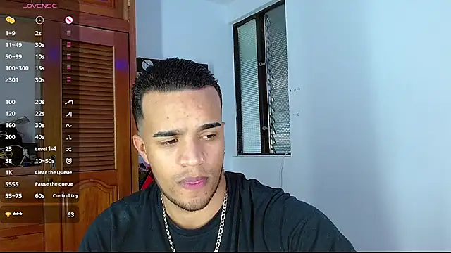 Snapshot of Bigcock_21cm_ chatting on February 25, 2025, 10:20 pm Bigcock 21cm online show from February 25, 2025, 10:20 pm