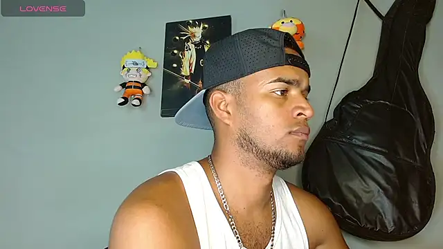 Snapshot of Bigcock_21cm_ chatting on September 23, 2025, 7:32 pm Bigcock 21cm online show from September 23, 2025, 7:32 pm