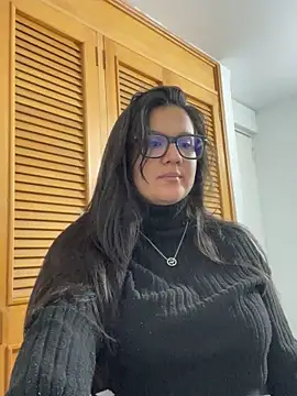 Snapshot of SWEETLILY18 chatting on September 8, 2025, 10:20 pm SWEETLILY18 online show from September 8, 2025, 10:20 pm