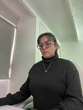 Snapshot of SWEETLILY18 chatting on March 20, 2025, 9:35 pm SWEETLILY18 online show from March 20, 2025, 9:35 pm