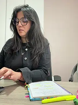 Snapshot of SWEETLILY18 chatting on March 6, 2025, 4:07 pm SWEETLILY18 online show from March 6, 2025, 4:07 pm