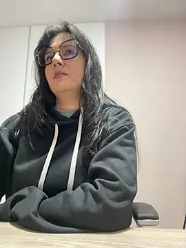 Snapshot of SWEETLILY18 chatting on February 12, 2025, 11:07 am SWEETLILY18 online show from February 12, 2025, 11:07 am