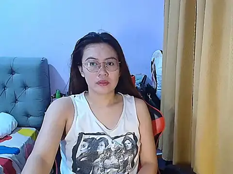 crizzybel online show from May 25, 2026, 1:49 am