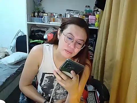 crizzybel online show from April 5, 2026, 8:04 pm