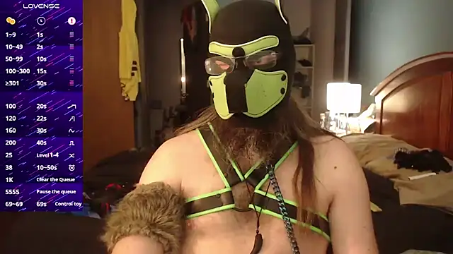 kinkywolf429 online show from October 28, 2025, 5:56 pm