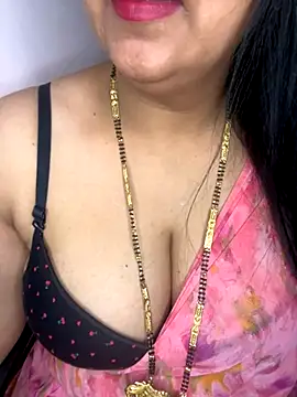 Snapshot of Zoya_Varma004 chatting on December 1, 2025, 12:06 pm Zoya Varma004 online show from December 1, 2025, 12:06 pm