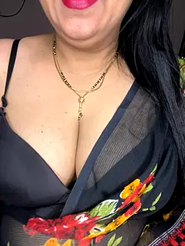 Snapshot of Zoya_Varma004 chatting on November 8, 2025, 5:33 am Zoya Varma004 online show from November 8, 2025, 5:33 am