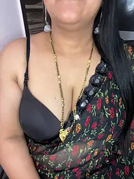 Snapshot of Zoya_Varma004 chatting on March 2, 2026, 7:15 am Zoya Varma004 online show from March 2, 2026, 7:15 am