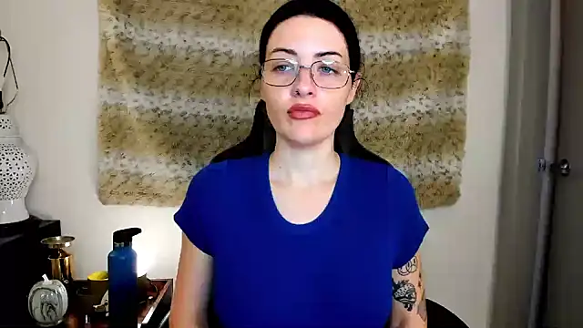 MelroseStrip online show from September 28, 2025, 11:34 pm