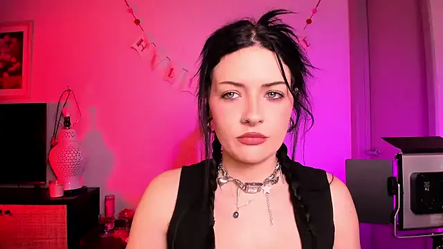 Snapshot of MelroseStrip chatting on January 15, 2026, 9:29 pm MelroseStrip online show from January 15, 2026, 9:29 pm