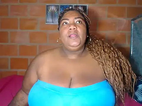 bustyboobsxxll online show from February 7, 2026, 2:14 pm