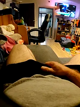 anonymus9006 online show from April 9, 2026, 4:24 pm