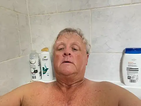 bigbadjon69 online show from September 27, 2025, 1:28 pm