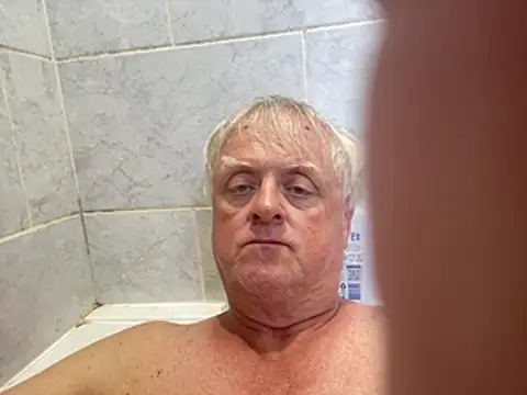 bigbadjon69 online show from July 25, 2026, 1:28 pm