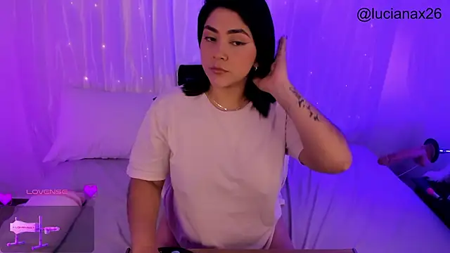 lucy26  online show from November 26, 2025, 2:55 am