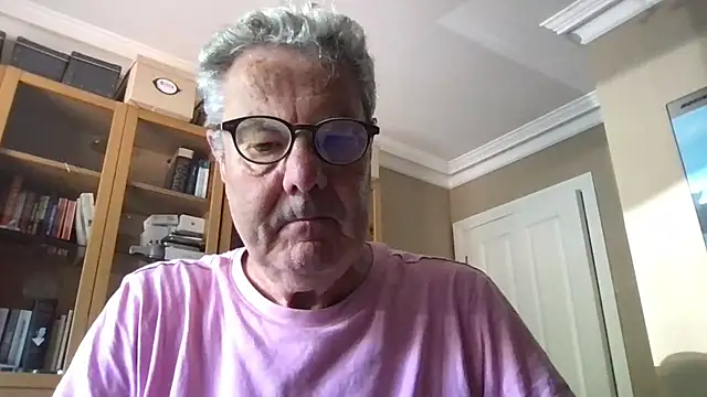Snapshot of Oldpistolpete chatting on July 12, 2026, 10:38 am Oldpistolpete online show from July 12, 2026, 10:38 am