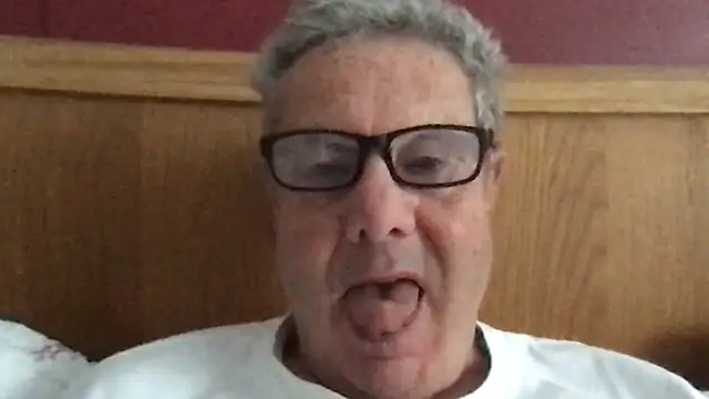 Snapshot of Oldpistolpete chatting on October 7, 2025, 8:59 am Oldpistolpete online show from October 7, 2025, 8:59 am