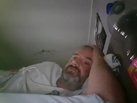 Paul10112 online show from November 4, 2025, 9:18 pm