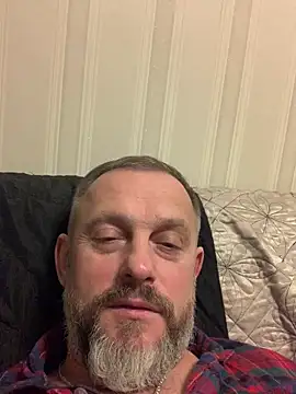 Snapshot of GHsveter chatting on December 19, 2025, 10:56 pm GHsveter online show from December 19, 2025, 10:56 pm