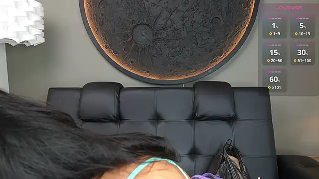 Snapshot of miss_vaiolette chatting on November 10, 2025, 11:04 am miss vaiolette online show from November 10, 2025, 11:04 am