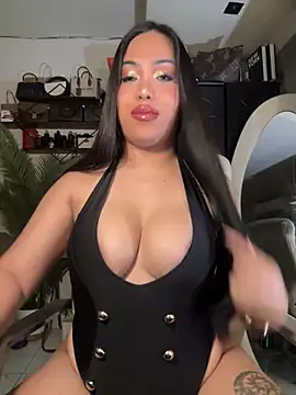 BigDominaMia online show from March 15, 2026, 8:27 pm