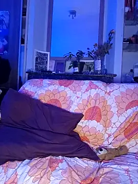 Snapshot of callmelouve chatting on September 27, 2025, 1:45 am callmelouve online show from September 27, 2025, 1:45 am