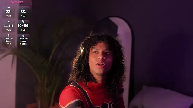 Lucas eevans online show from December 18, 2025, 12:31 pm