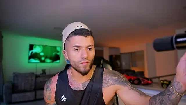 Frank Farrell online show from September 8, 2025, 10:53 pm